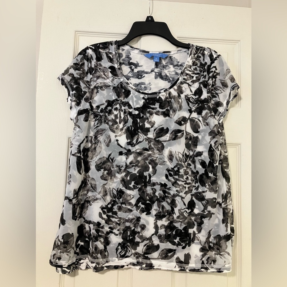 Vera Wang two layers top, size LP